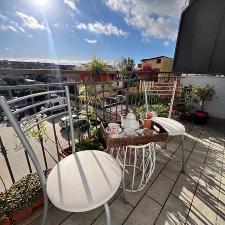 Il Giardino Della Reggia Acomodação com café da manhã Caserta Exterior foto