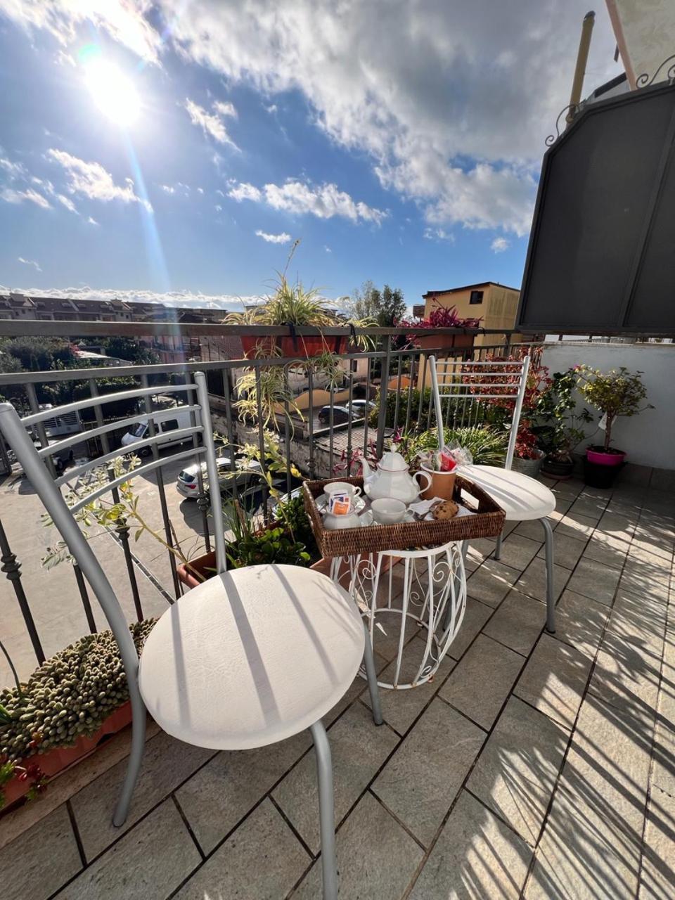 Il Giardino Della Reggia Acomodação com café da manhã Caserta Exterior foto
